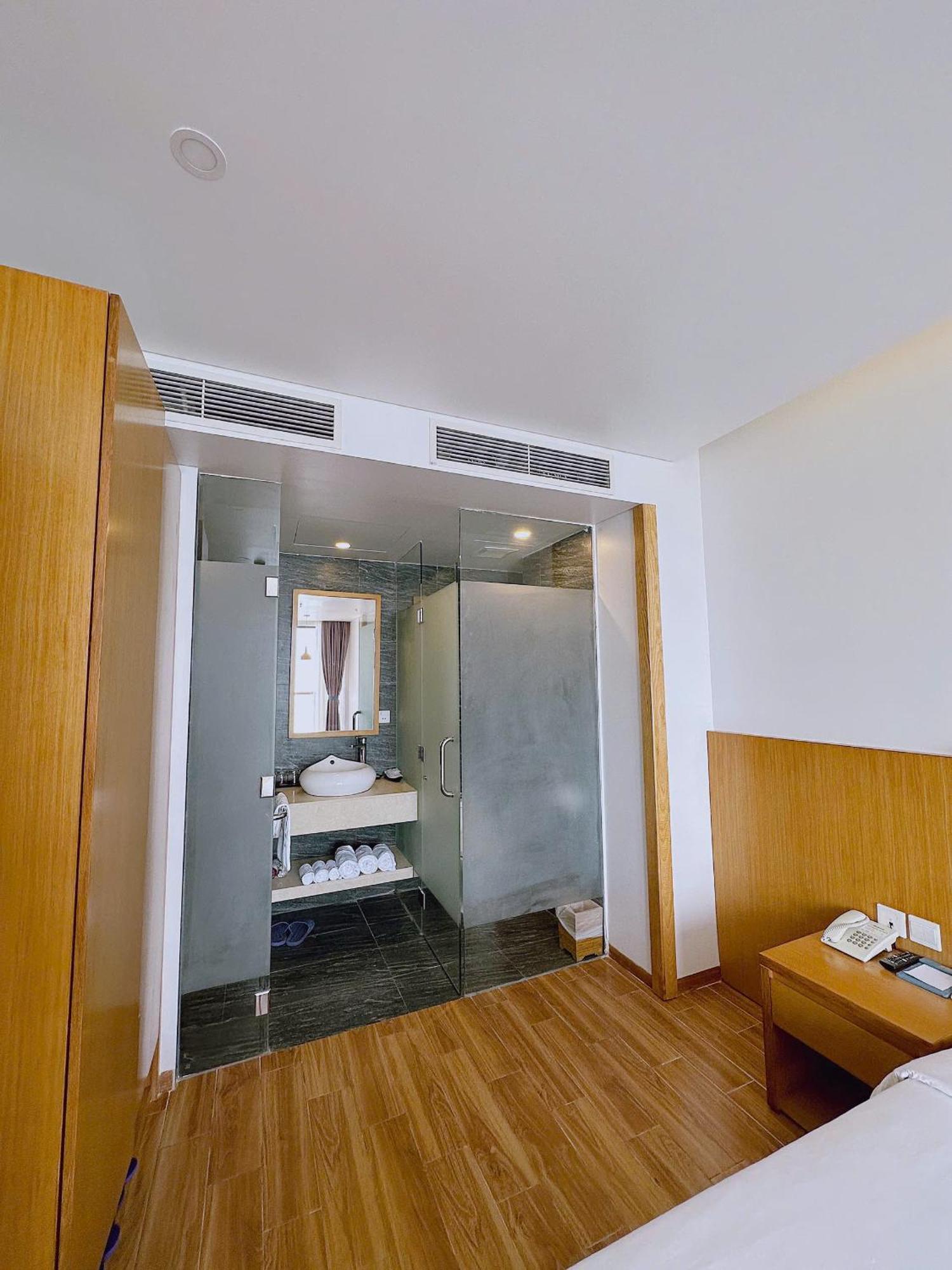 Seashore Hotel & Apartment Da Nang Esterno foto
